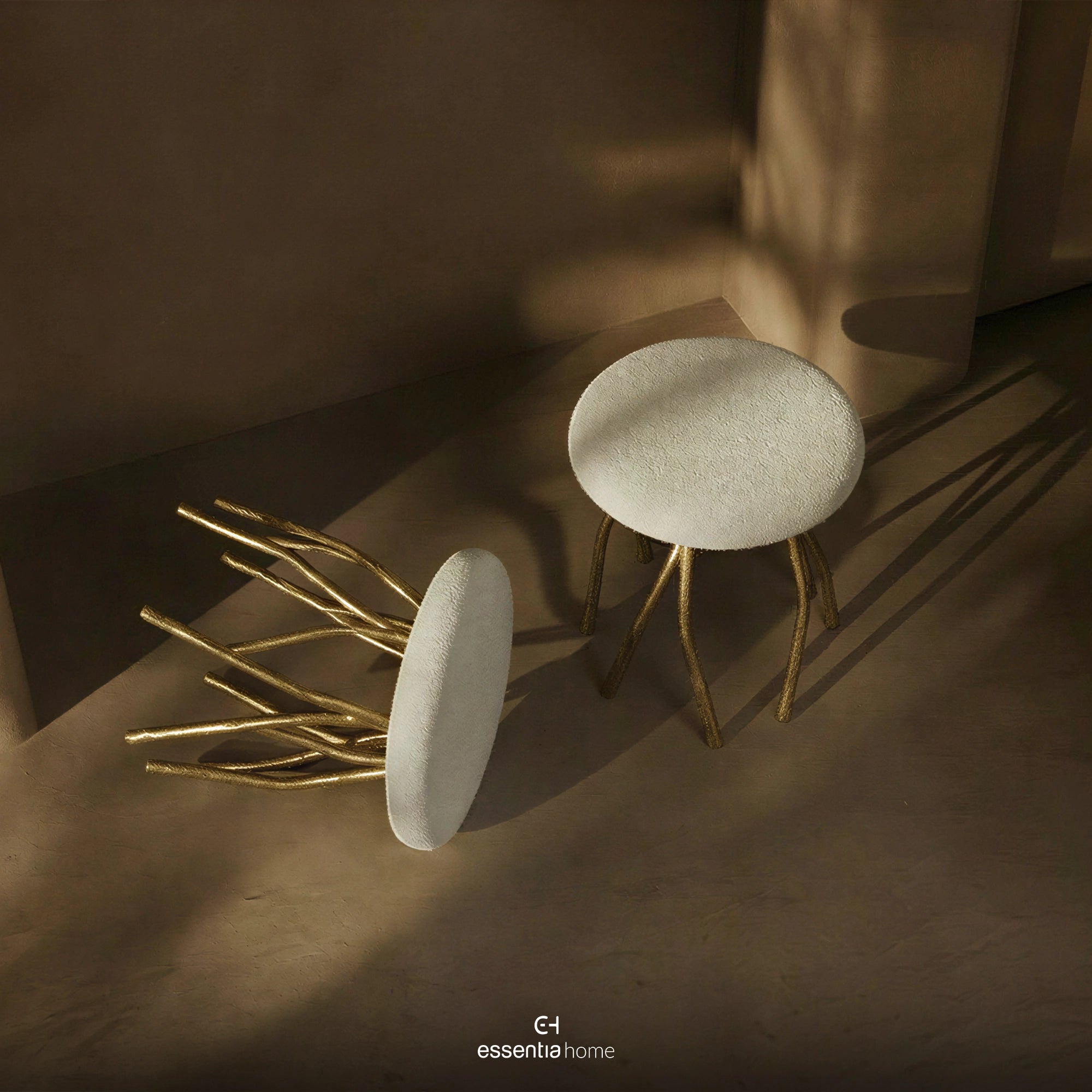 Mira Stool
