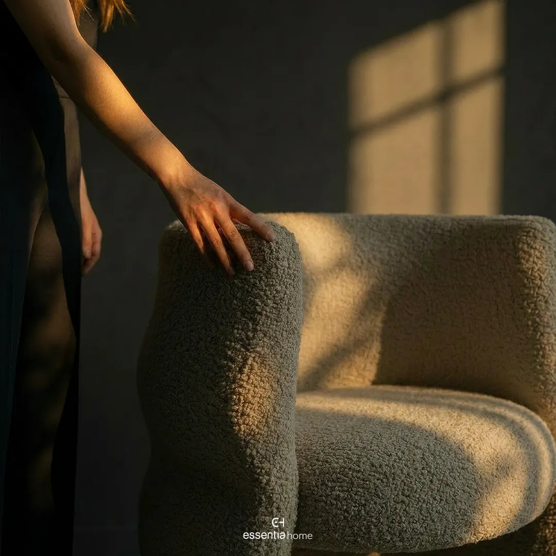 Ribbon Dining Chair