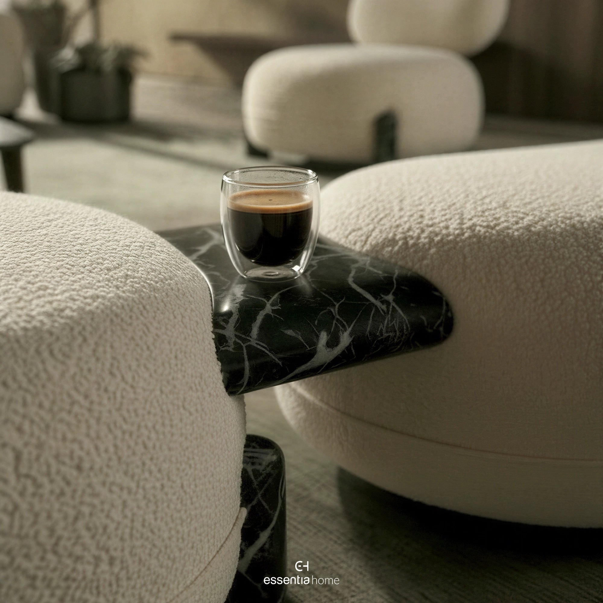Arcus Sofa