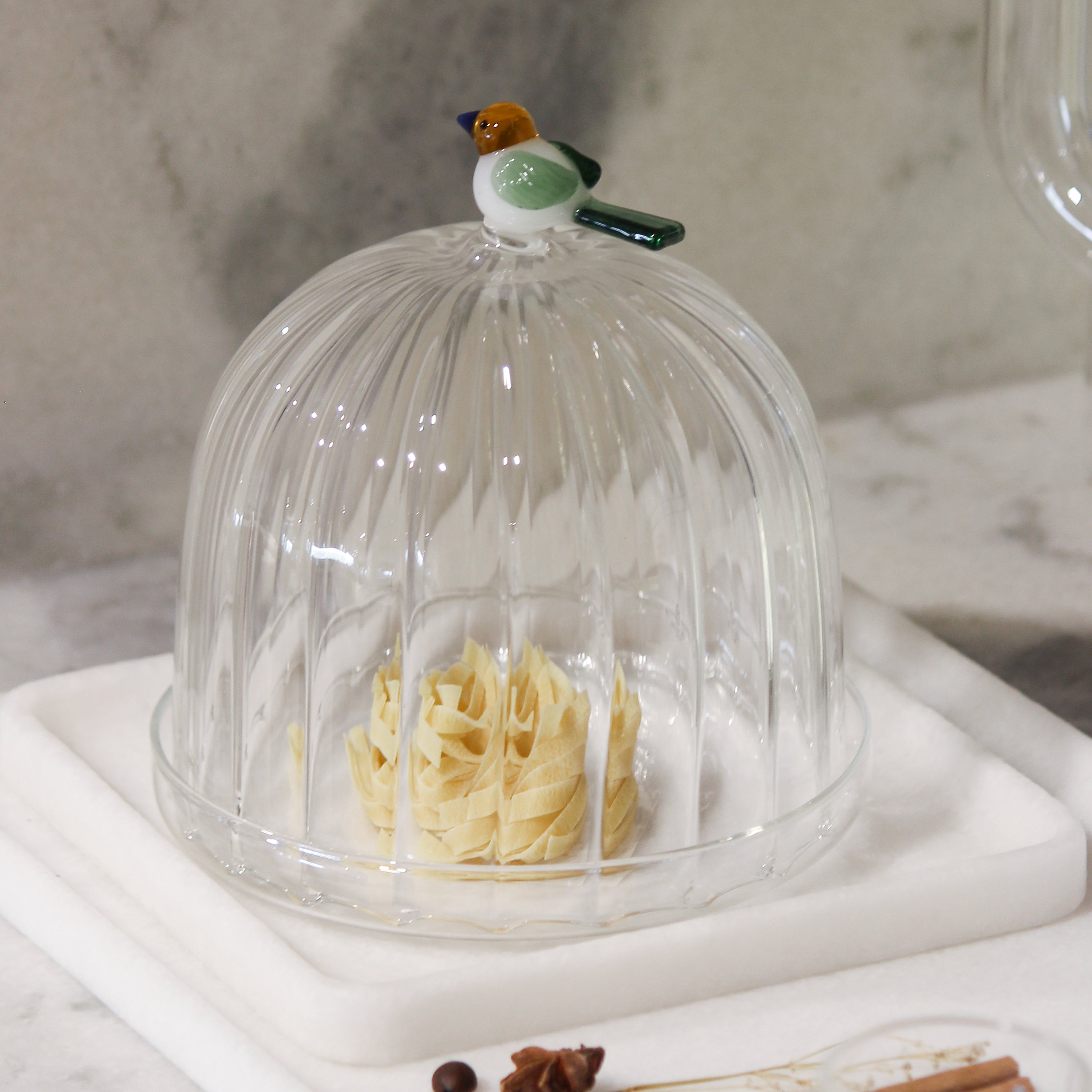 ANIMAL FARM Optic Dome with Dish-Bird (Small)