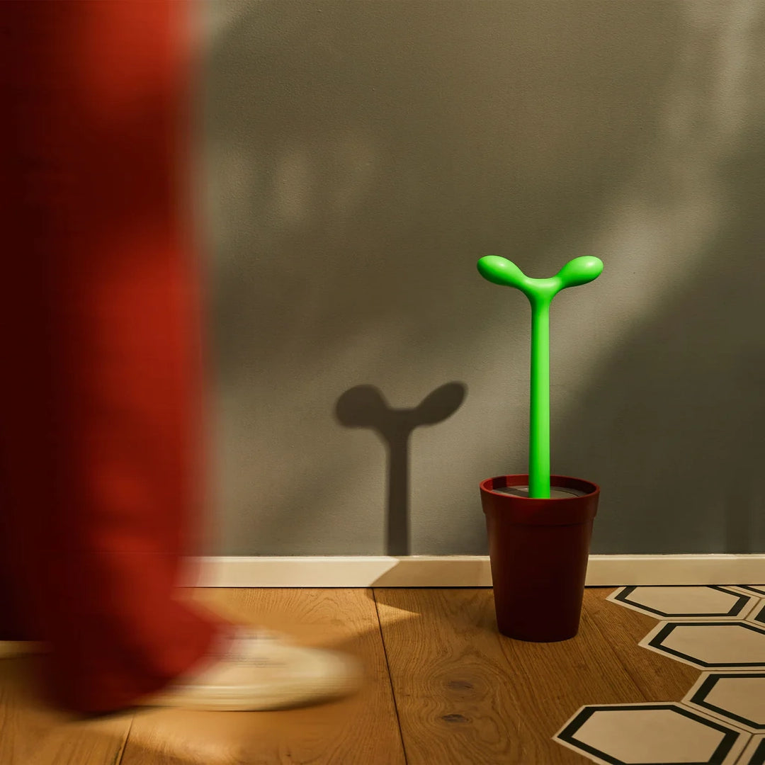 TOILET BRUSH