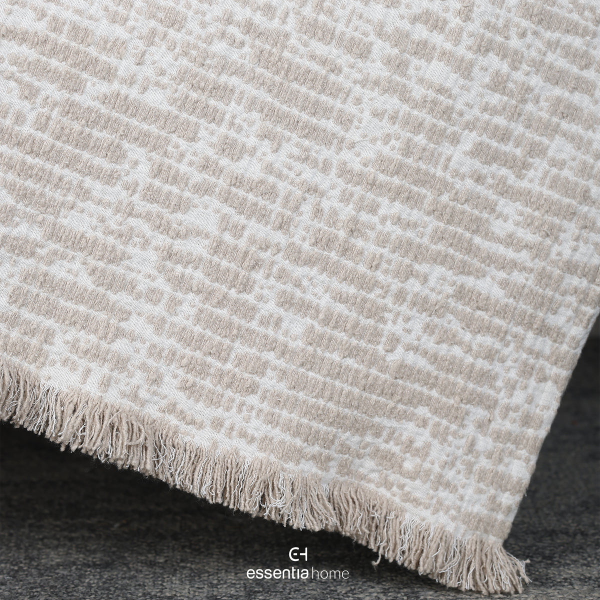 EH Plush Throw