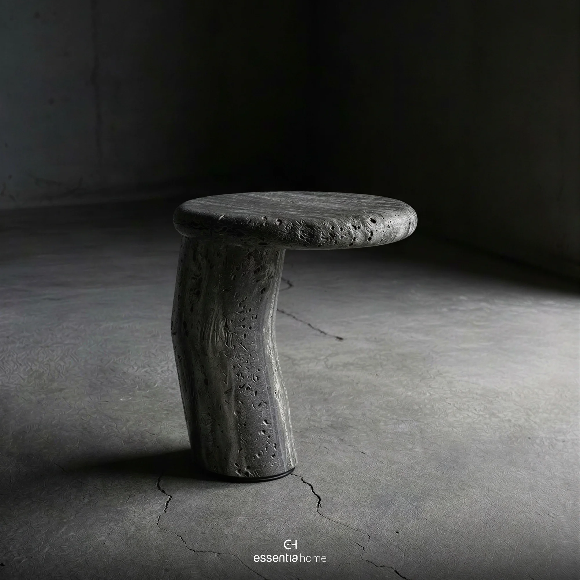 Chaplin Peg Table