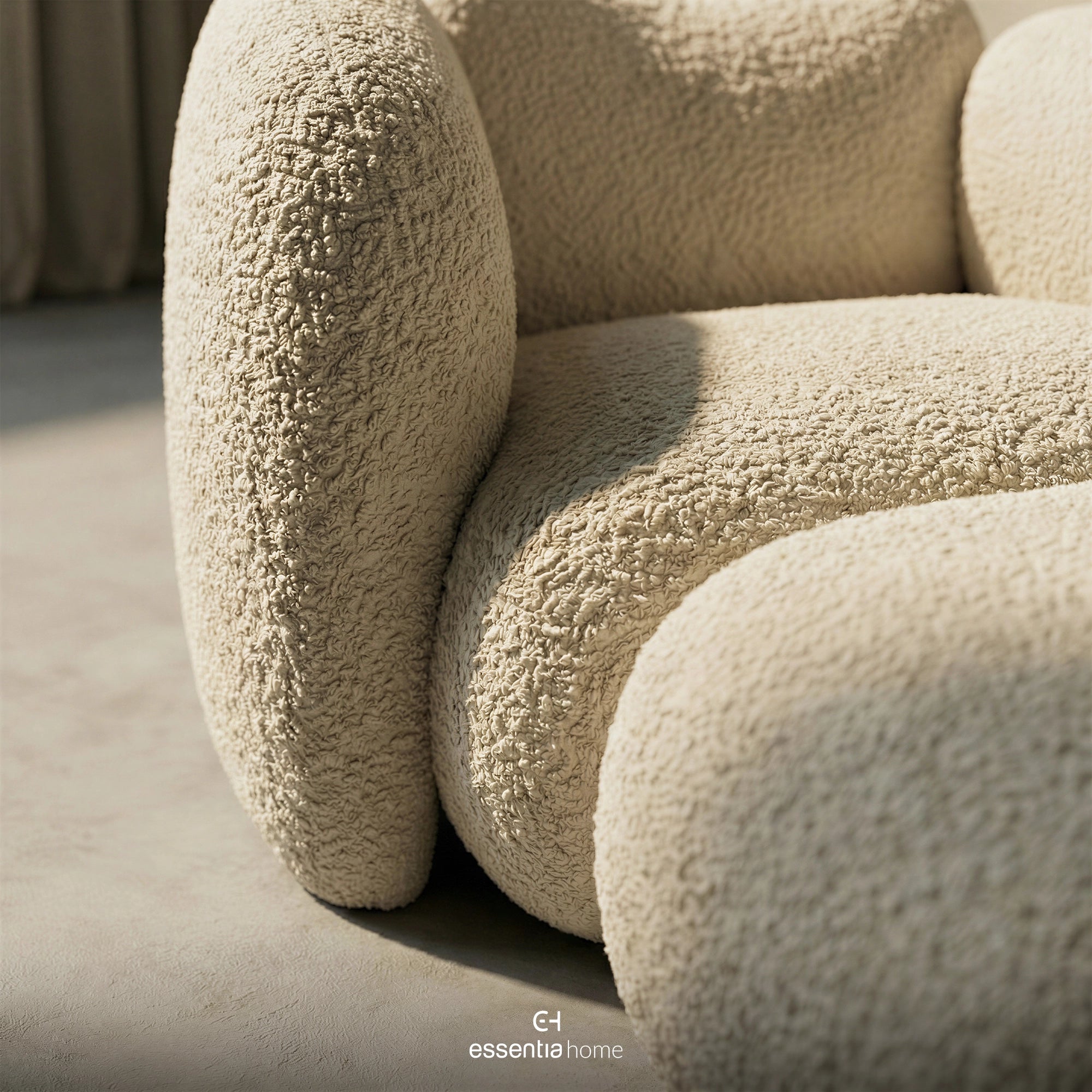 Cova Armchair